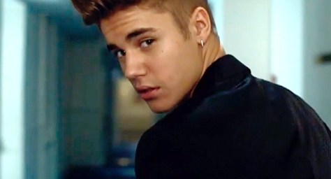 justin-bieber-the-key-perfume-650-430-650x352